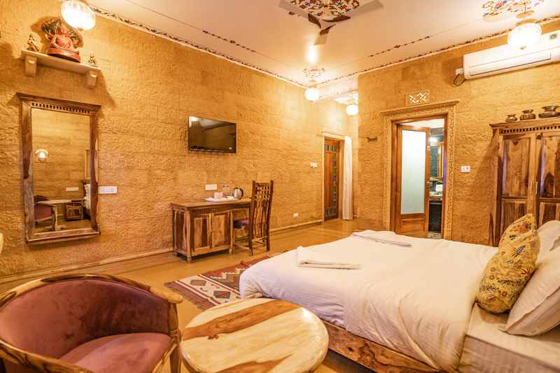 Rang Niwas Hotel